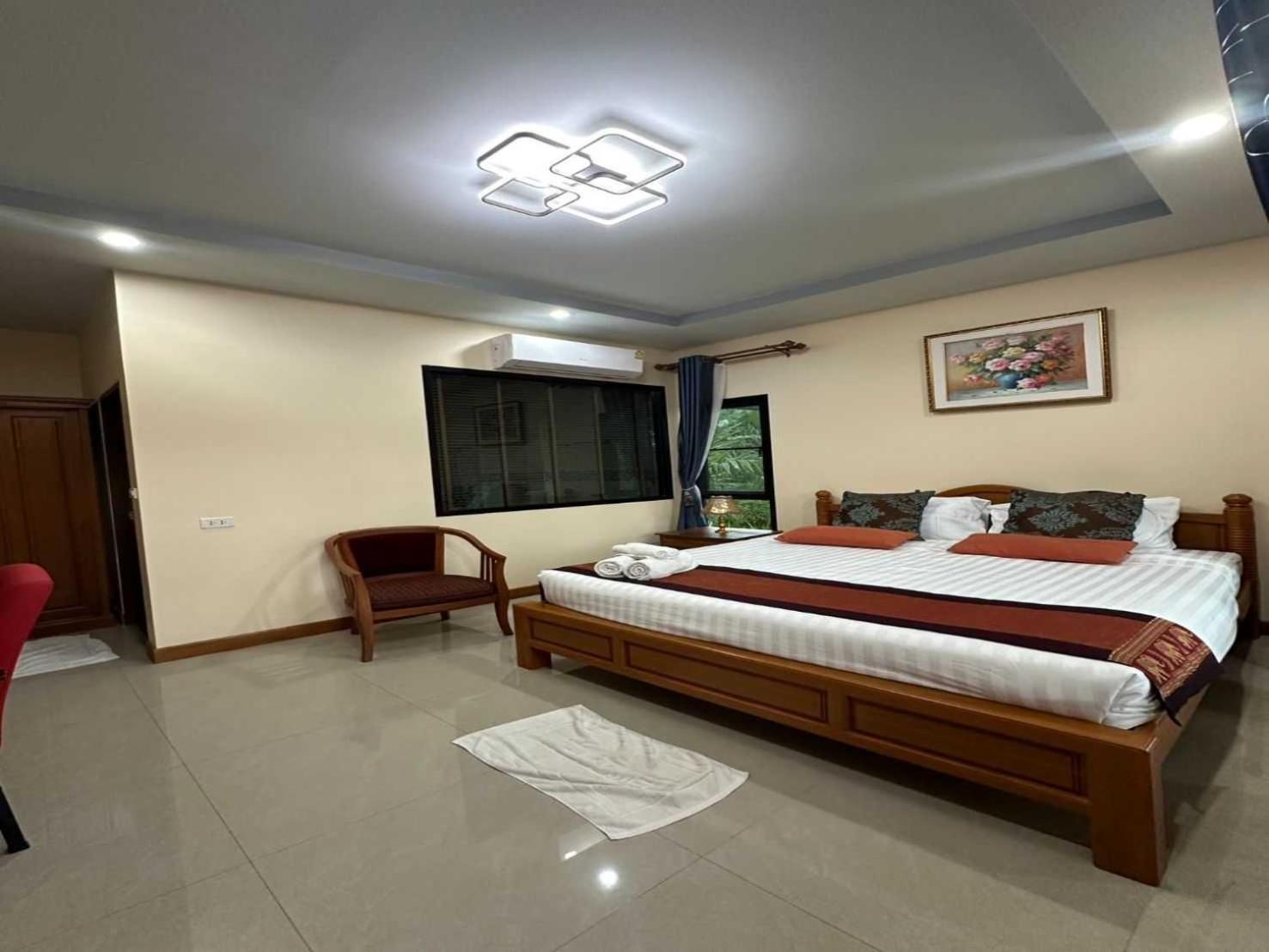 Capital O 75518 Baan Rose Resort Ao Luk Zewnętrze zdjęcie