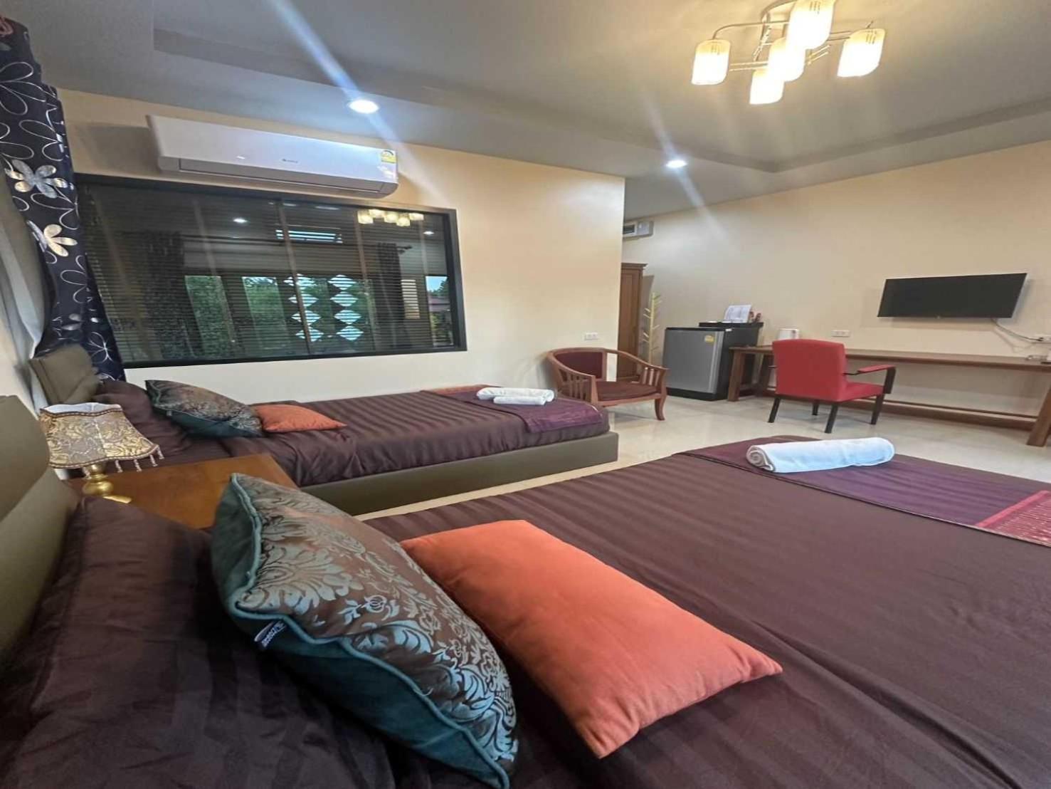 Capital O 75518 Baan Rose Resort Ao Luk Zewnętrze zdjęcie