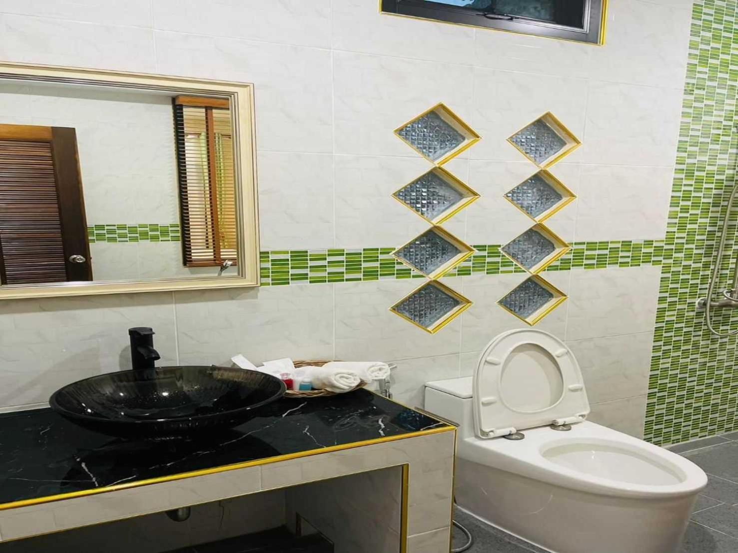 Capital O 75518 Baan Rose Resort Ao Luk Zewnętrze zdjęcie